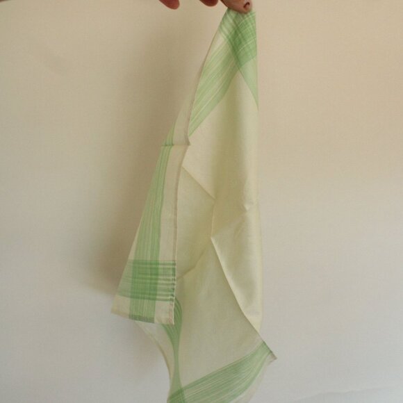 Vintage 1950s Handkerchief, Cream with Green Striped Border - Picture 9 of 10